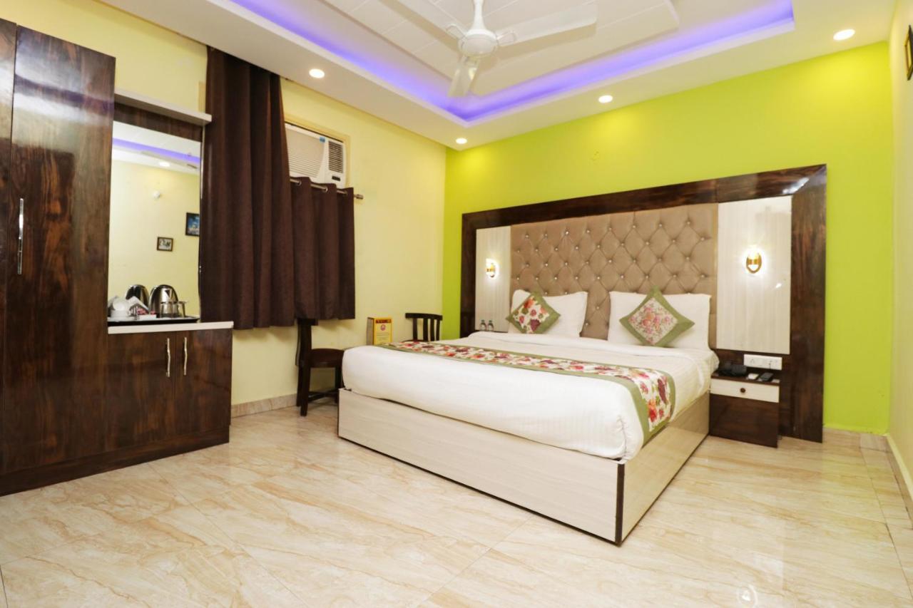 Airport Hotel Shivaka Inn نيودلهي المظهر الخارجي الصورة